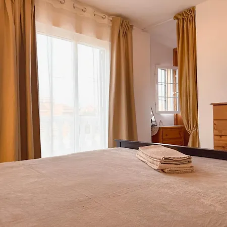 Marino - 2br Retreat W Patio & Swimming Pool Semesterbostad Torrevieja