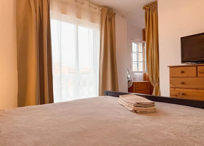 Marino - 2br Retreat W Patio & Swimming Pool Semesterbostad Torrevieja