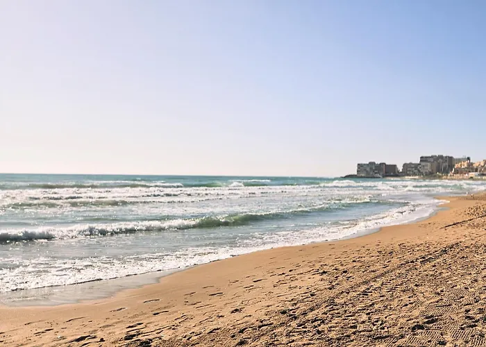 Semesterbostad Marino - 2br Retreat W Patio & Swimming Pool Torrevieja