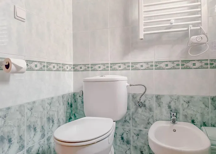 Marino - 2br Retreat W Patio & Swimming Pool Torrevieja