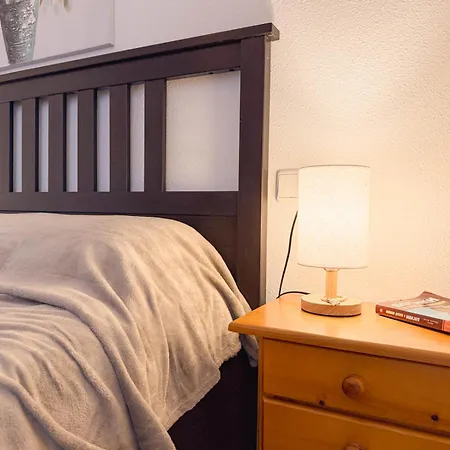 بيت للعطل Marino - 2br Retreat W Patio & Swimming Pool *