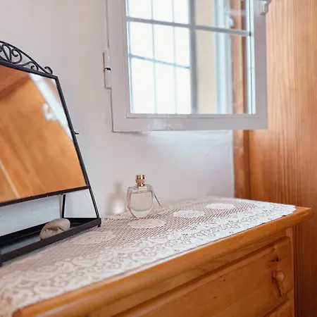 Marino - 2br Retreat W Patio & Swimming Pool بيت للعطل *