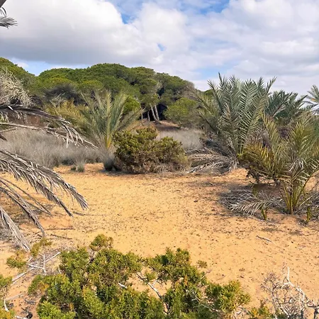 Marino - 2br Retreat W Patio & Swimming Pool بيت للعطل *