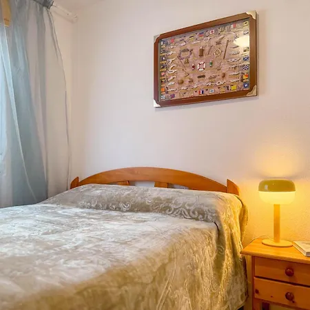 Marino - 2br Retreat W Patio & Swimming Pool * Torrevieja