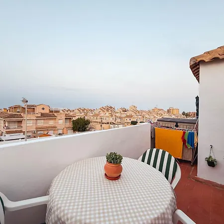 Marino - 2br Retreat W Patio & Swimming Pool Сasa de vacaciones