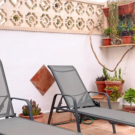 Сasa de vacaciones Marino - 2br Retreat W Patio & Swimming Pool Torrevieja