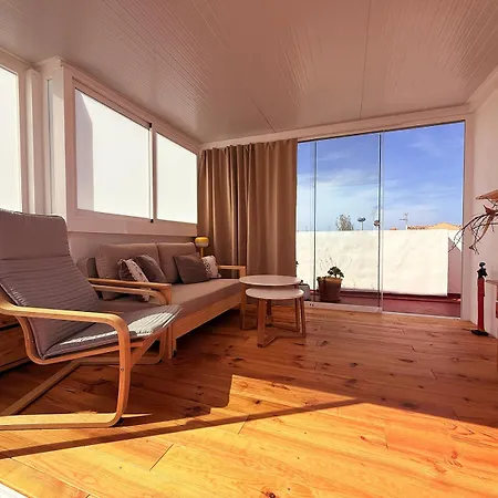 Marino - 2br Retreat W Patio & Swimming Pool * Torrevieja