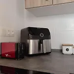 Marino - 2br Retreat W Patio & Swimming Pool Дом отдыха *