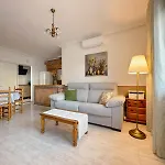 Marino - 2br Retreat W Patio & Swimming Pool *